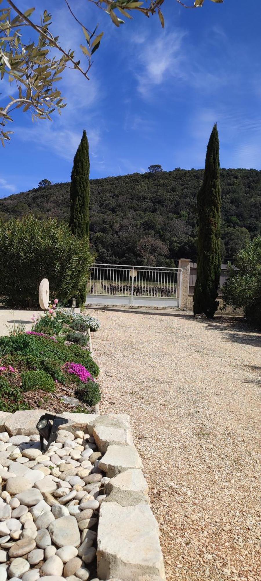 Le Gite De Montagnac La Roque-sur-Cèze Exteriör bild